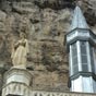 La Vierge surplombant  la chapelle Notre-Dame.