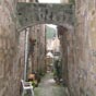 Cette rue de Joncels peut nous faire penser  certaines artres de Jrusalem...