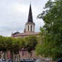 Ds Gimont quitt, on aperoit le clocher de la chapelle de Cahuzac.