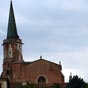 La chapelle de Cahuzac doit son origine  une bergre qui, en 1513, dcouvrit la statue miraculeuse de la Vierge de l'Orme.