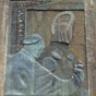 Sur le monument est reprsent le pape Jean-Paul II