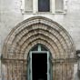 Aix-sur-Vienne : De la construction d'origine, seul le portail Nord de l'�glise Sainte-Croix subsiste. Il est gothique de style limousin.