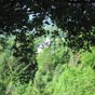 De loin nous apercevons le village d'Arrout qui possde une remarquable glise... Malgr qu'elle ne soit pas sur notre chemin nous avons tenu  vous livrer son tonnante histoire et sa photo sur le clich suivant....