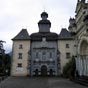 La dvotion  l'image de N-D de Btharam remonte au XIVme sicle et l'oratoire devient vite un lieu de plerinage trs frquent. Ds le XVme sicle, devant l'afflux des plerins, un monastre aujourd'hui disparu fut construit  ct de la chapelle. Mais pendant les guerres de religion, l'endroit est dvast et la statue miraculeuse cache en Espagne. En 1610, le culte catholique tant rtabli en Barn, le pont et le sanctuaire seront reconstruits et la communaut qui se consacrait  l'accueil des plerins s'agrandit.