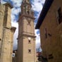 La tour baroque indpendante de la cathdrale ne fut rige qu'au XVIIIe sicle pour remplacer celle du XVe sicle qui menaait de tomber en ruine, la foudre ayant t  l'origine de cette destruction.