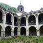 Clotre  tage du couvent des Prmontrs, contigu  l'glise, XVIIe sicle.