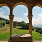 Vue de Santa Maria de Naranco....