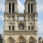 Honneur  la Cathdrale Notre-Dame de Paris en la plaant en premire position de nos photos que vous allez dcouvrir au fil des tapes... C'est la premire des grandes cathdrales classiques, elle se trouve  l'volution de l'art gothique. Sa construction a commenc en 1163.