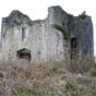 Le chteau de Sainte-Colome du XIIIe-XIVe sicles domine le village et reste trs impressionnant mme ruin! (M-H)