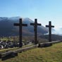 Sainte-Colome: Le calvaire du Boil surplombe le village