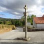 Vilouriz: Le calvaire du village comme on en rencontre beaucoup sur les chemins de plerinage espagnols!