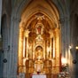 Eglise de Santiago : le retable plateresque de San Eloy est du XVIe sicle.