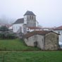 L'glise de Saint Just Ibarre embrume  va disparatre de notre champ de vision ...
