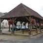 Les halles situes Place de l'glise sont inscrites au monument historique depuis 1934.