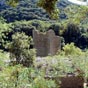 Des ruines, tmoignage d'un glorieux pass, se dcouvre  nous avant d'atteindre Saint Guilhem...
