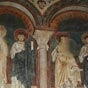 A l'intrieur de la cathdrale Saint Lizier, une restauration rcente permet de dcouvrir de superbes fresques romanes du XIIme s. qui reprsentent les aptres. Par leur style et leur thme, elles rappellent les peintures byzantines (stylisation des yeux, du nez et de la bouche, absence de dcor et de paysage autour des personnages). Elles sont trs proches des fresques que l'on peut dcouvrir dans les glises catalanes contemporaines.