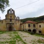 Si vous aimez les vieilles pierres vous pourriez dcouvrir le monastre Santa Maria La Ral d'Obana  condition d'accepter un petit dtour qui rallonge quelque peu votre parcours (avant Villaluz) Il date du XIIIe sicle et attirait de nombreux plerins qui y touvaient l'hospitalit.