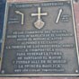 Sur le parvis de la cathdrale d'Oviedo on dcouvre cette plaque dont voici la traduction 