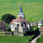 Bazoches : L'glise romane Saint-Hilaire du XIIme sicle restaure au XVIIme.